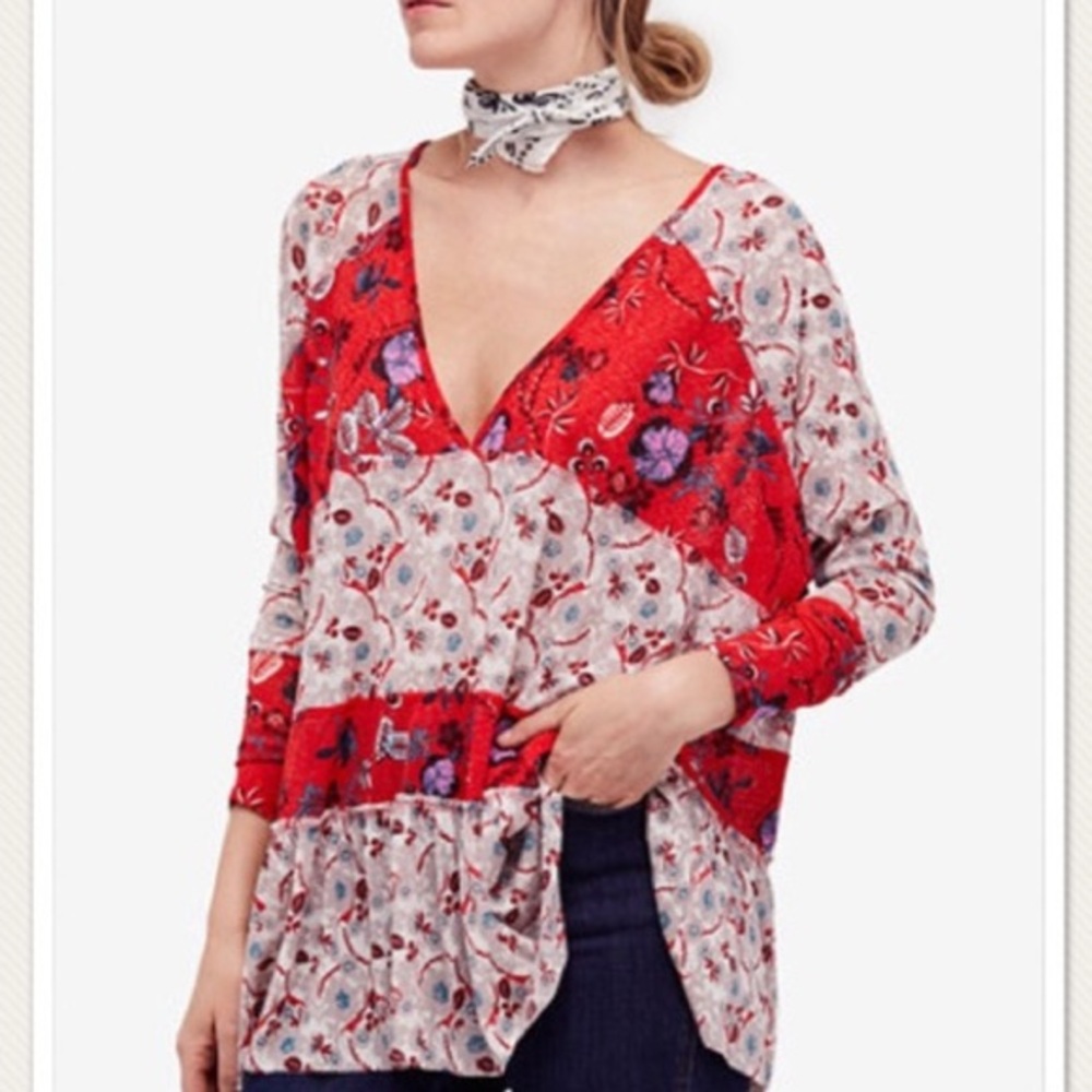 Free People Isabelle V Neck Tunic Top Size S Red Multi Floral Tiered Ruffle Boho